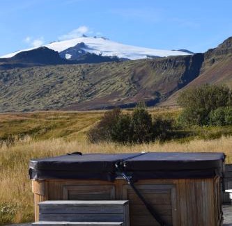 Snaefellsnes Peninsula Hotel | The Holy Ram Farm-Hotel