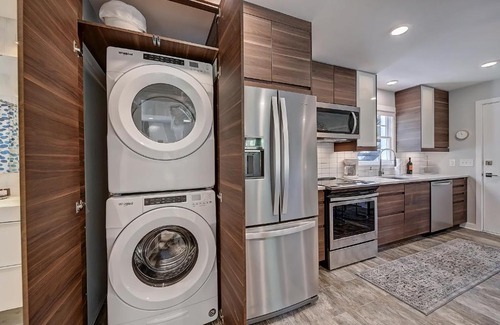 Cherry Apartment | The Home Collection CLT: 510 Queens