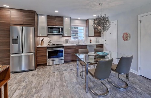 Cherry Apartment | The Home Collection CLT: 510 Queens