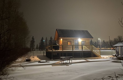 Blanchard Cabin | The Homestead Cabin at the Hillsboro Campground