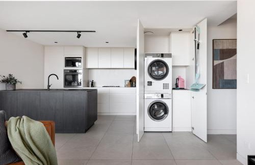 Randwick Apartment | The Horizon Apartments by Urban Rest