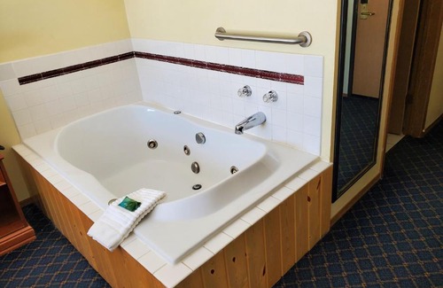 Bemidji Hotel | The Hotel Bemidji