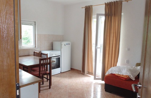 Zeljeznica Apartment | The house is on a peaceful place