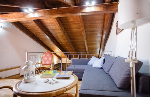 Castelnuovo Cilento House | The House of Pebbles