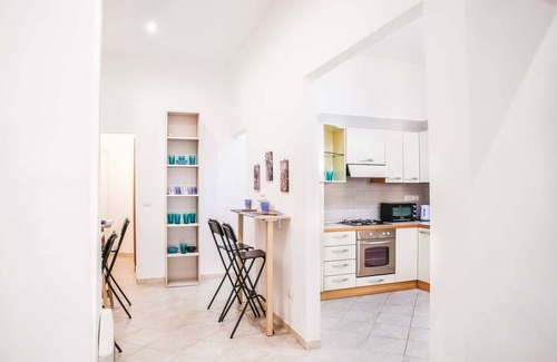 Naples City Centre Apartment | "The House of Gianmaria" in The ❤️ Of The Historic Center