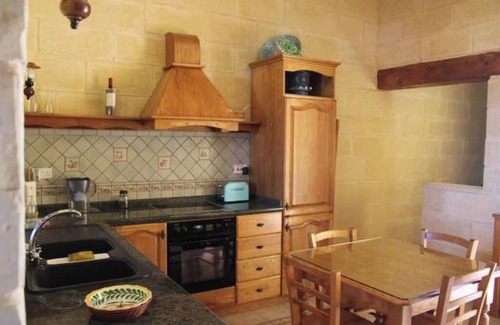 Xghajra House | The House Of The Rising Sun