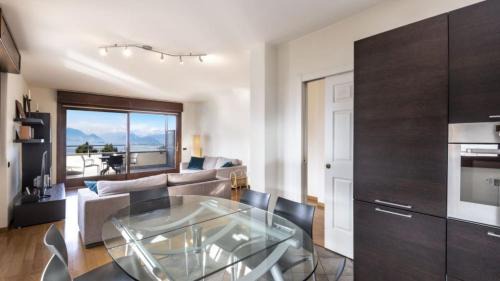 Reno Apartment | The House on the Lake