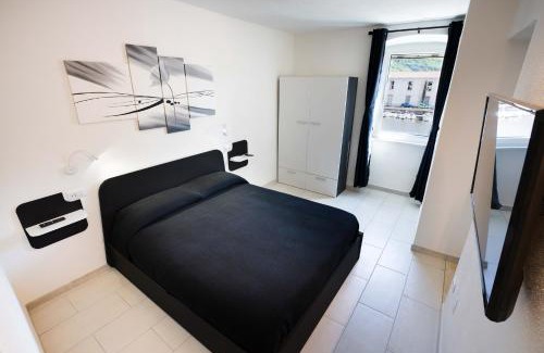 Bosa Historic Centre Apartment | The House On The River