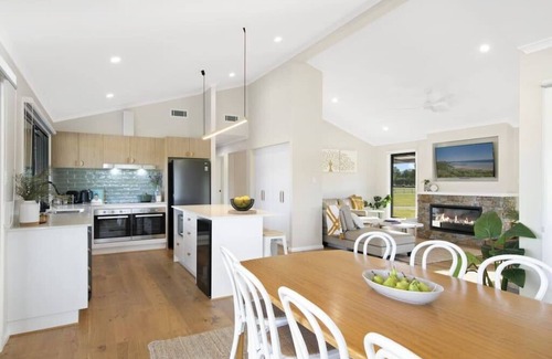 Broke House | The House @ The Charles at Broke Hunter Valley Luxury