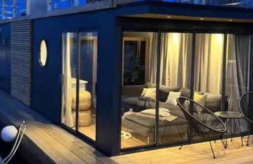 Solvesborg Boat Rental | The Houseboat Astrid