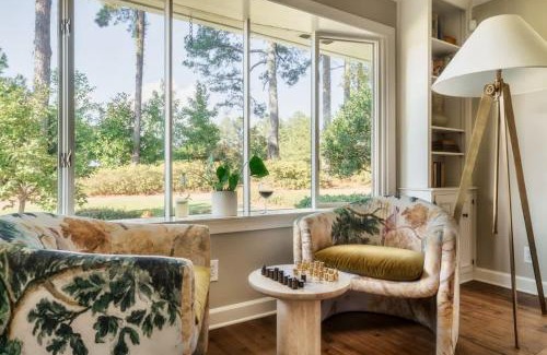 Starkville House | The Howell House - Picturesque Countryside Retreat