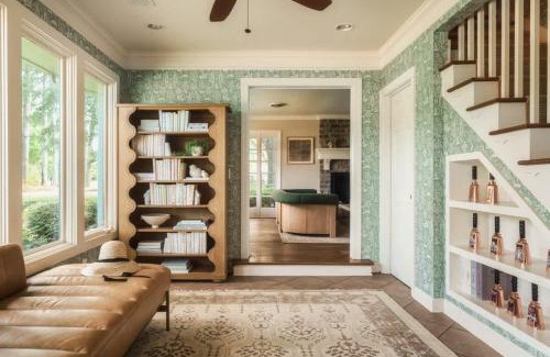 Starkville House | The Howell House - Picturesque Countryside Retreat