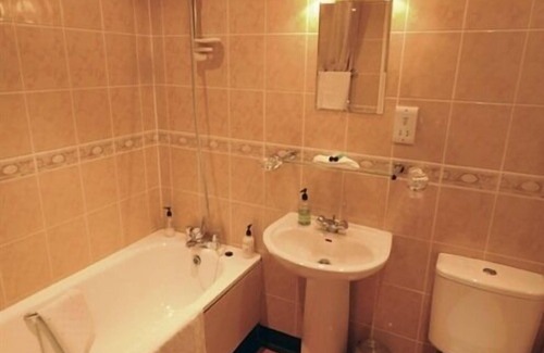 Margate Bed & Breakfast | The Hussar