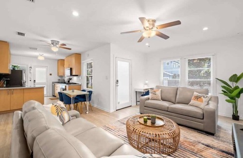 Historic Hyde Park North House | The Hyde Out by Brightwild | Quiet Hyde Park Home