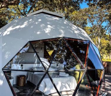 Paraisopolis Cabin | The Hype Domo