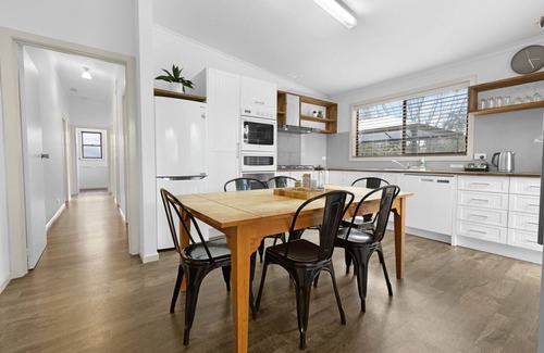Lakes Entrance House | The ideal base for exploring the stunning natural beauty of Lakes Entrance