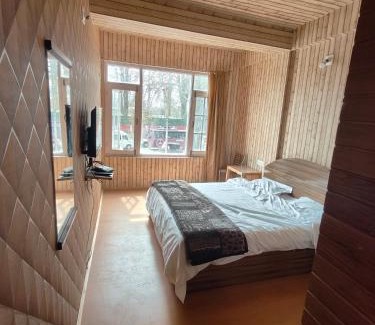 Sonwar Bagh House | The Ile