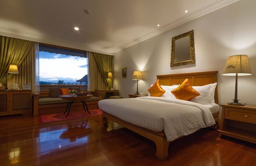 Chiang Rai Resort | The Imperial River House Resort