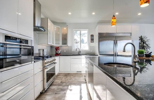 Southwest Mission House | The Infiniti Villa | Heated Pool | Theatre | Gym