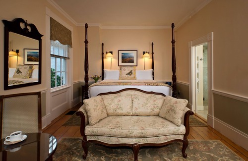 Yarmouth Port Bed & Breakfast | The Inn At Cape Cod