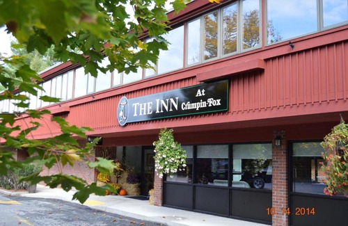 Bernardston Hotel | The Inn at Crumpin-Fox