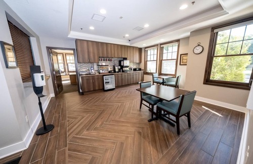 Faribault Bed & Breakfast | The Inn at Shattuck St. Mary's