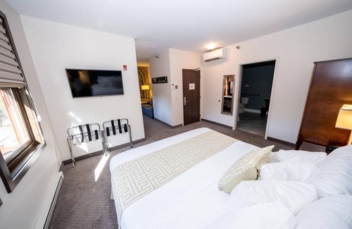Faribault Bed & Breakfast | The Inn at Shattuck St. Mary's