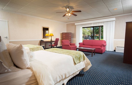 Stone Mountain Hotel | The Inn at Stone Mountain Park