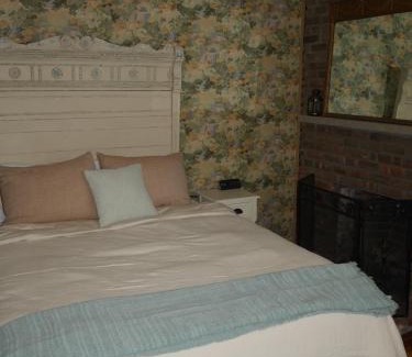 Mays Landing Bed & Breakfast | The Inn at Sugar Hill