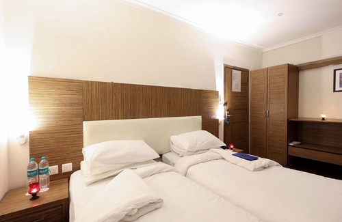 Sector 14 Hotel | The Iris - A Boutique Hotel