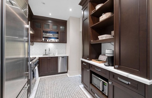 Church and Wellesley Hotel | The Isabella - Downtown Toronto