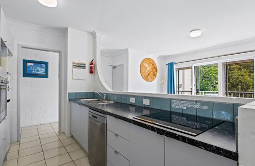 Point Lookout Apartment | The Islander Holiday Resort