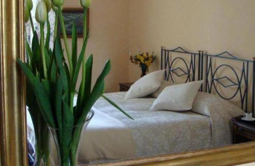Castelbellino House | The Italian countryside - Agriturismo Collina Delle Streghe