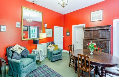 North Watten House | The Ivy Wing