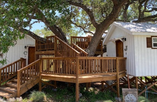 Dripping Springs Cabin | THE JACK: A Beautiful Treehouse Suite overlooking the Texas Hill Country