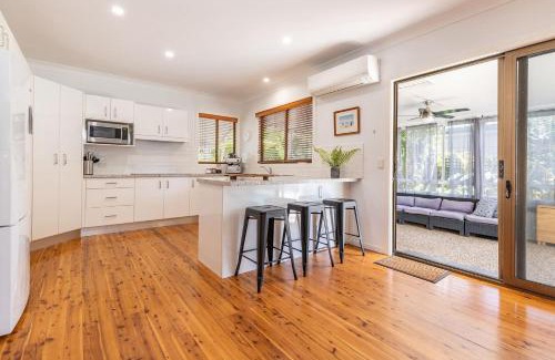 Smiths Lake House | The Jack