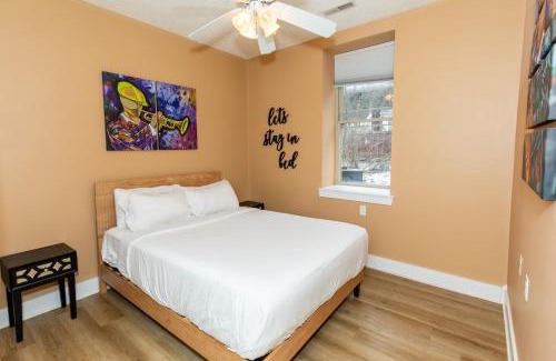 Sandusky Apartment | The Jazz Club Downtown Sandusky