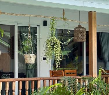 Hin Hong Villa | The Joy Beach Villas