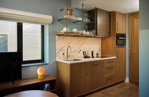 Stadionbuurt Apartment | The July - Twenty Eight
