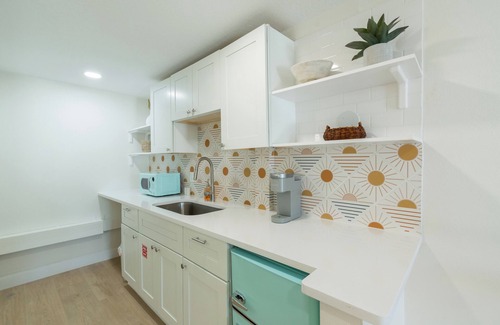 Cocoa Beach Apartment | The Juni