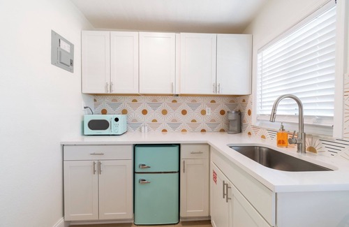Cocoa Beach Apartment | The Juni
