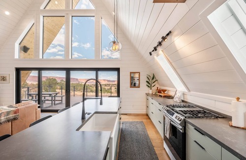 Torrey House | The Juniper House with Stunning Views