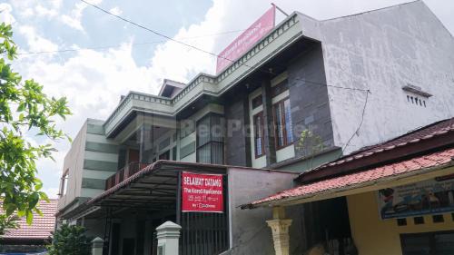 Medan Hotel | The Karo's Residence Mitra RedDoorz