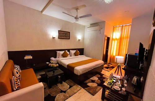 Maihar Hotel | THE KASTURI HOTEL & RESTURANT