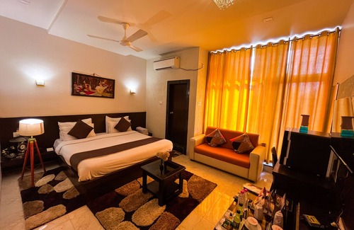 Maihar Hotel | THE KASTURI HOTEL & RESTURANT