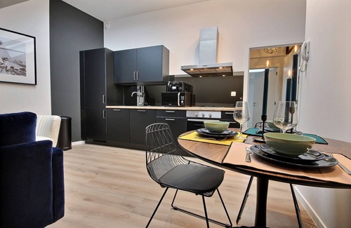Saint-Laurent Apartment | The KAT106 - 1 bedroom