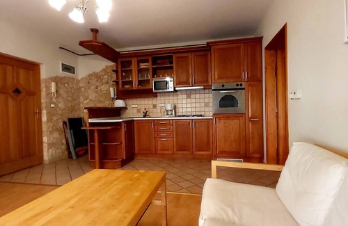 Keszthely Apartment | The Kata Kunyhó awaits its guests in the heart of Keszthely!