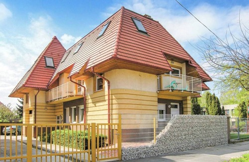 Keszthely Apartment | The Kata Kunyhó awaits its guests in the heart of Keszthely!