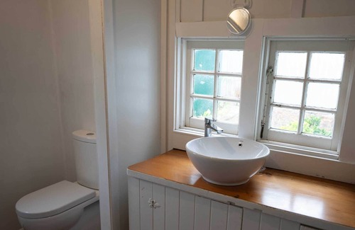 Kaeo Other | The Kauri Farmhouse