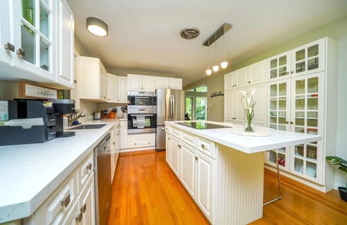 Grand Bend House | The Kayak Cottage - a nature retreat on the river, in the woods, near the beach.